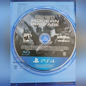 Call of Duty: Modern Warfare (PS4) - Black/Blue
